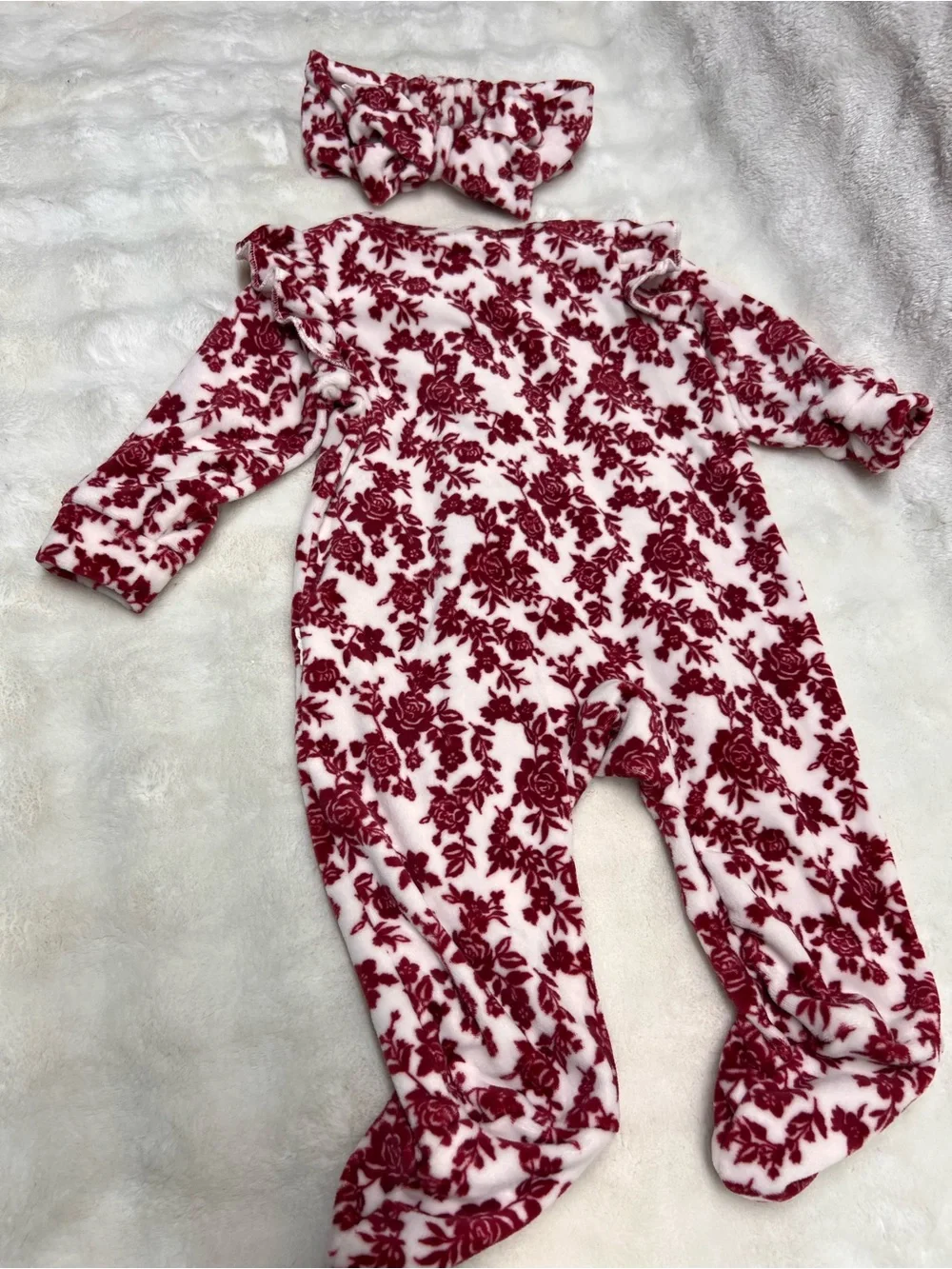 Tahari Baby - Red and White Floral Fleece One-Piece w/headband